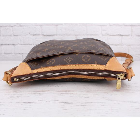 Louis Vuitton Odeon PM Monogram Crossbody Canvas Handbag Messenger Brown A3473 - Picture 11 of 12